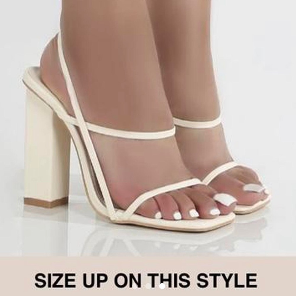 BRAND NEW PUBLIC DESIRE HALLEY OFF WHITE PU STRAPPY BLOCK HEELS